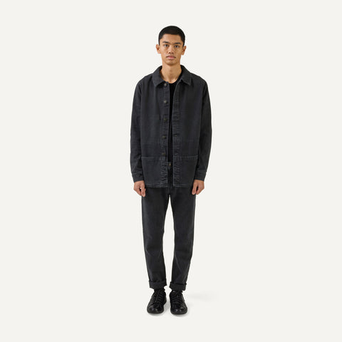 Nomen Nescio 320 Worker Denim Jacket washed black – model front view